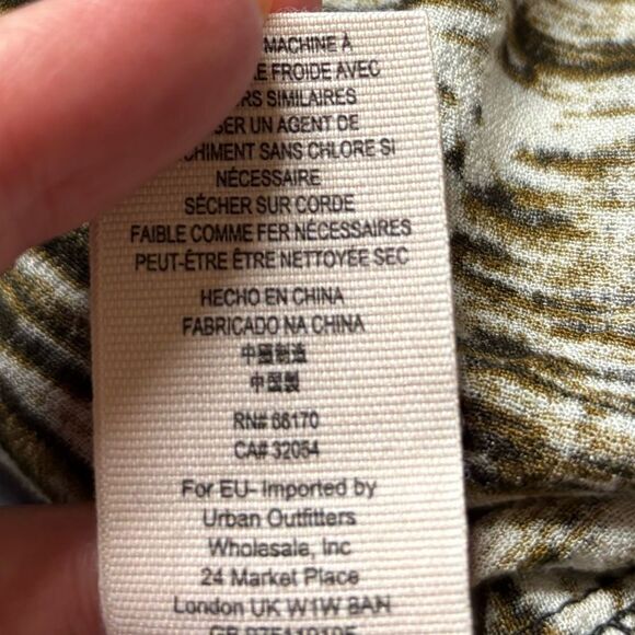 Free People Top Womens Size Medium - Picture 8 of 9